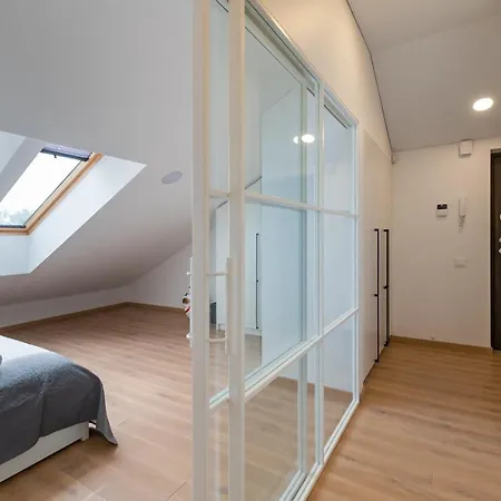 Spaciuos 1 Bd By Domvia