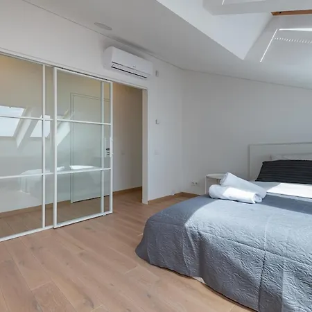 Spaciuos 1 Bd By Domvia *