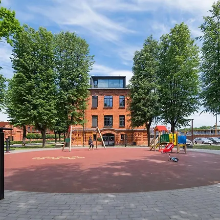 Spaciuos 1 Bd By Domvia Διαμέρισμα Κάουνας